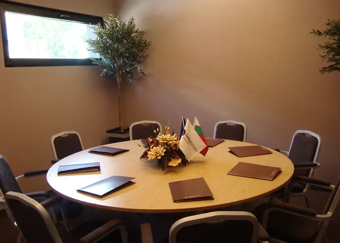 מלון Lucky & Relax 5*