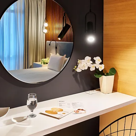 Hotel Lucky & Relax